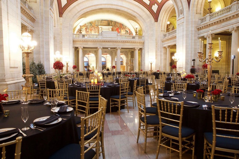 Weddings at Top Cleveland Area Venue